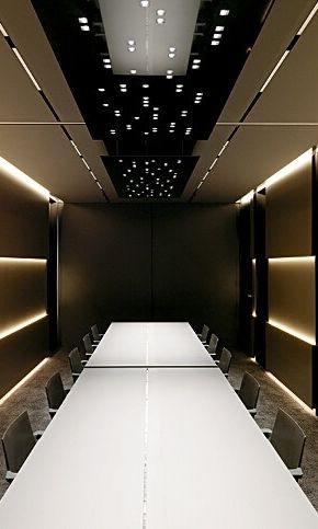 Sharper Alupanel Black And Gold Boardroom