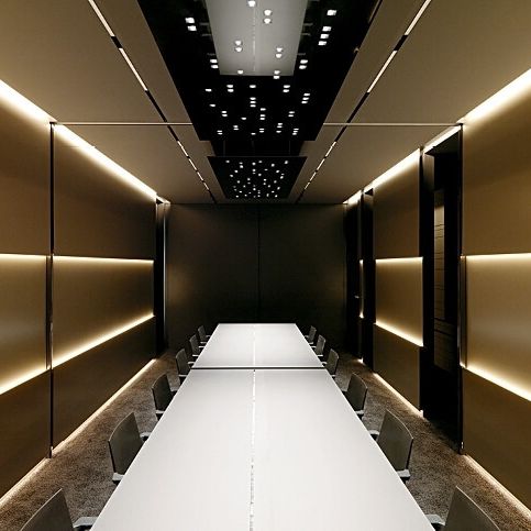 Sharper Alupanel Black And Gold Boardroom